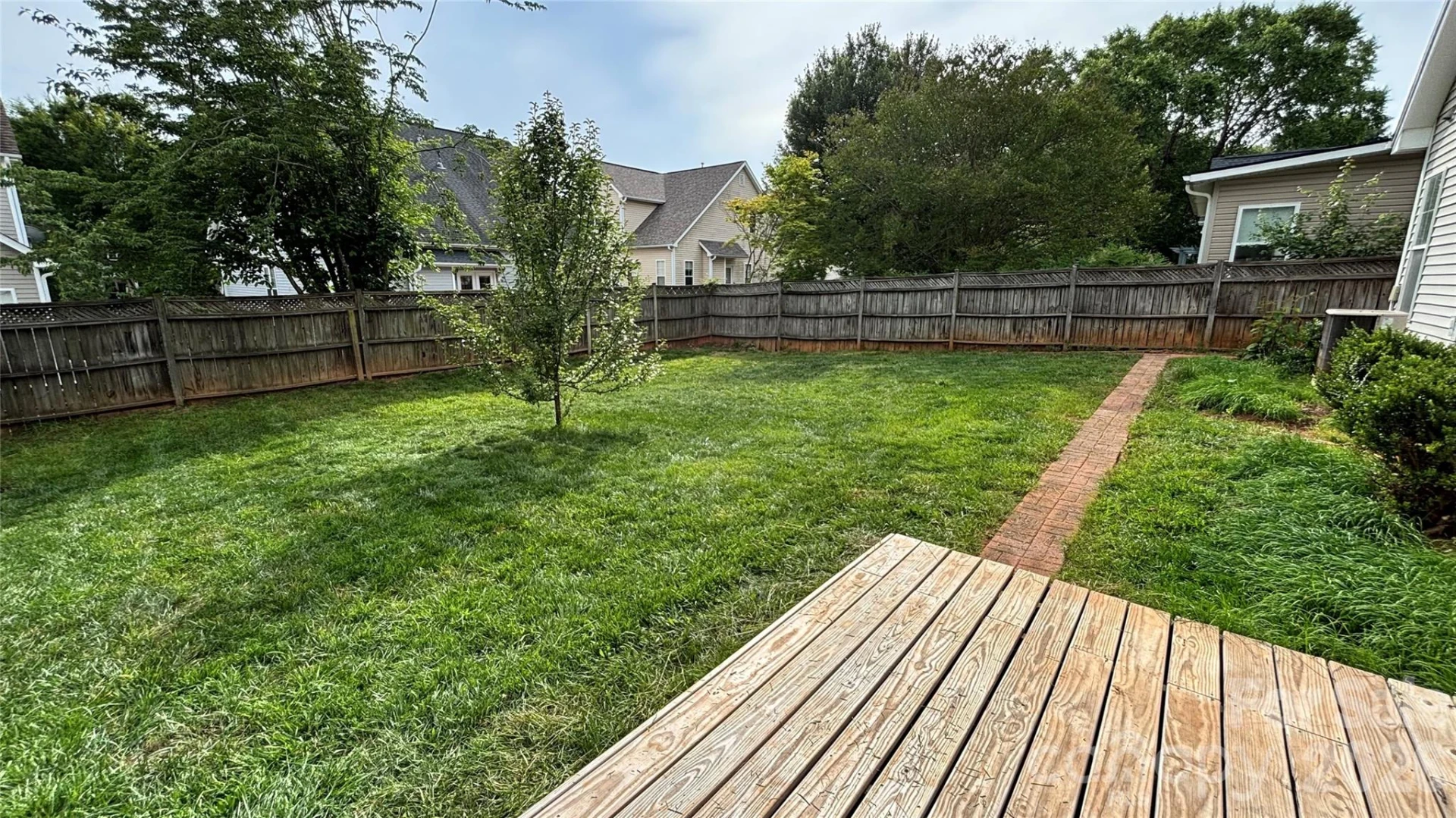 1408 Kenton Lane - Photo 5