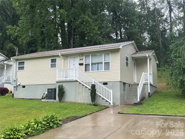 212 Maple Avenue, Marion, NC, 28752