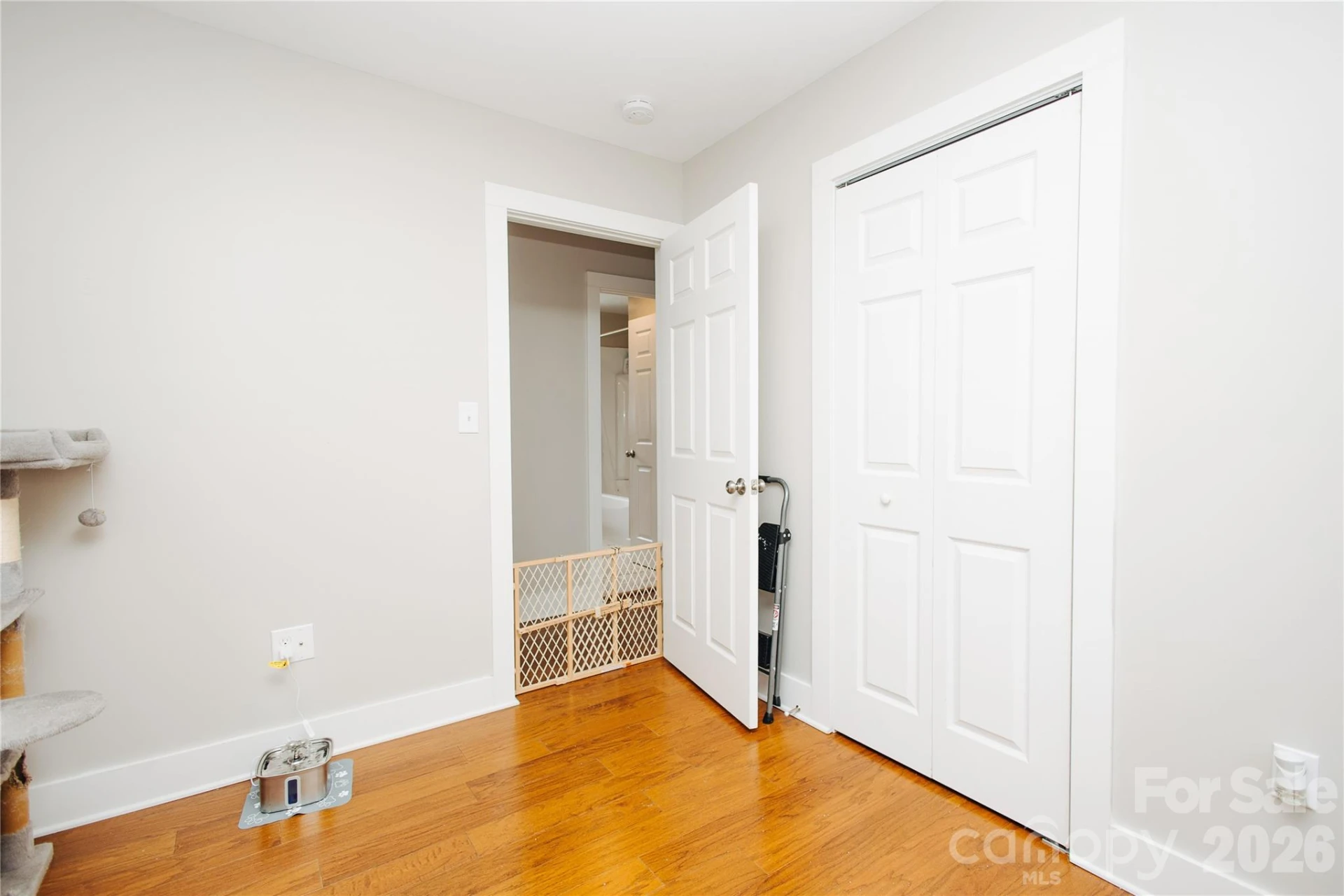 212 Maple Avenue - Photo 12