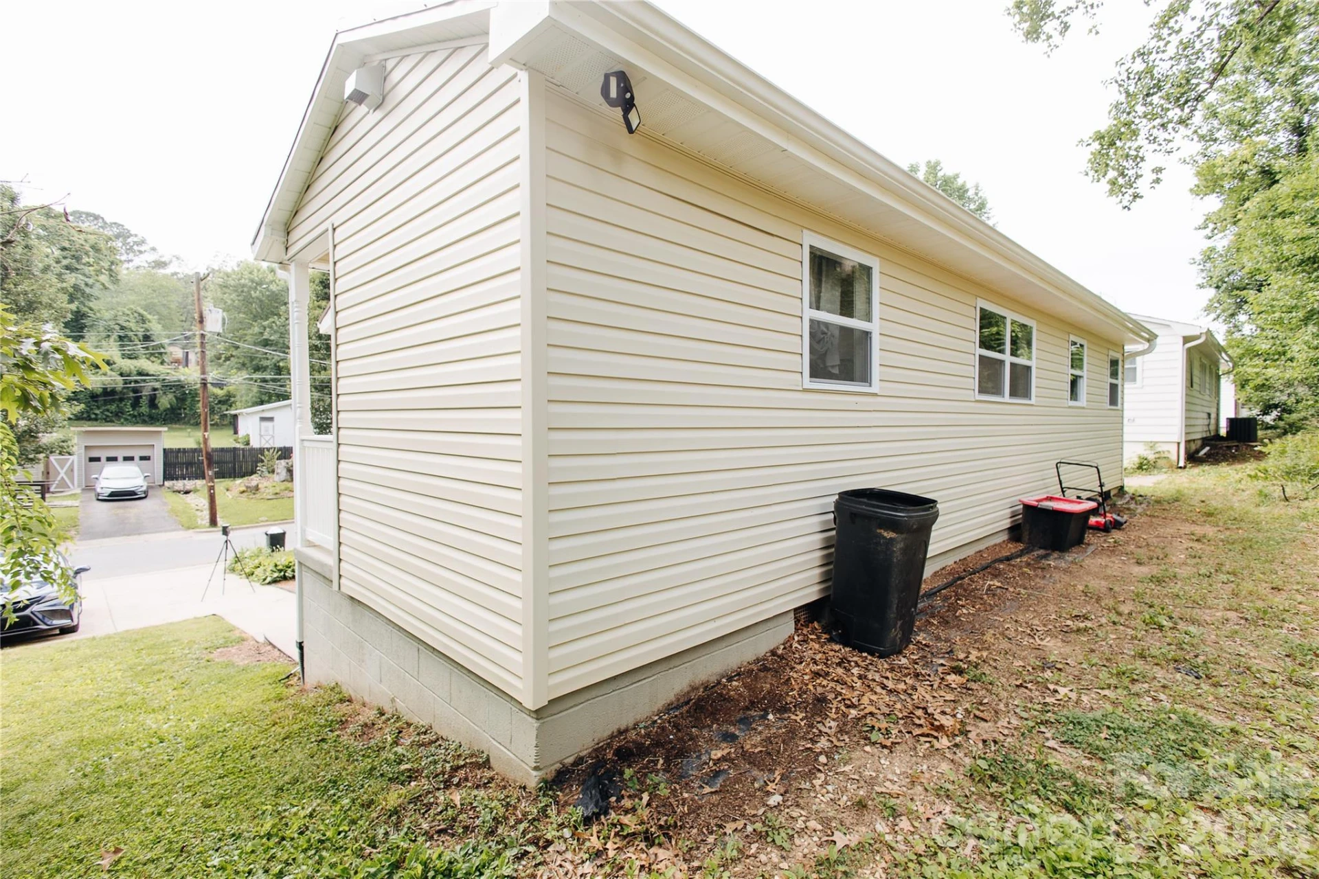 212 Maple Avenue - Photo 24