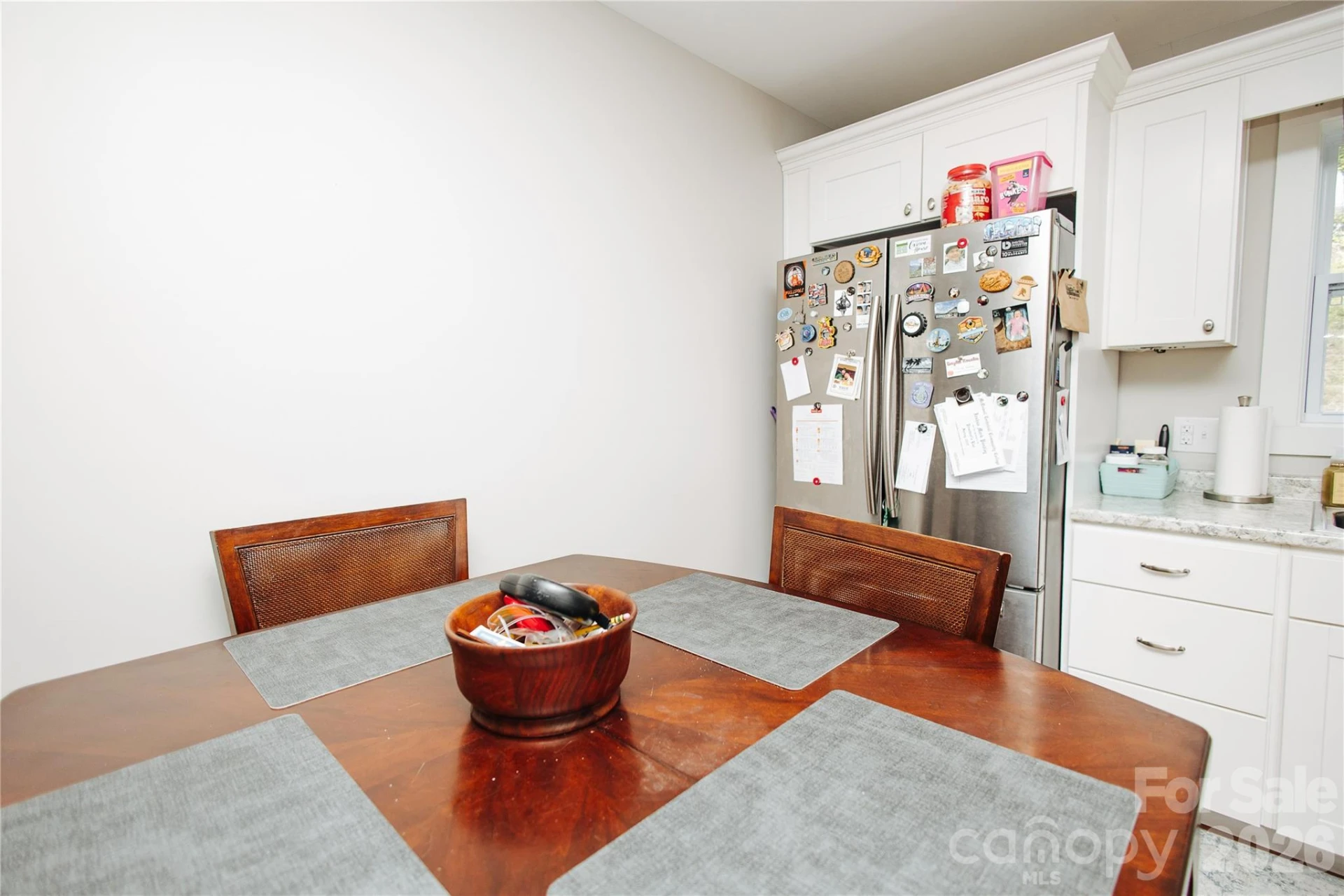 212 Maple Avenue - Photo 6
