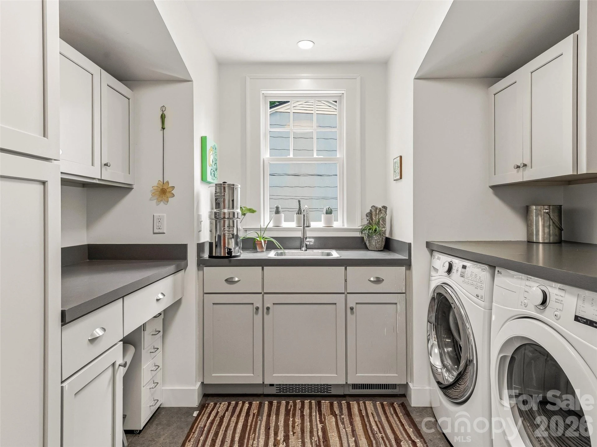 153 Franklin Street - Photo 14