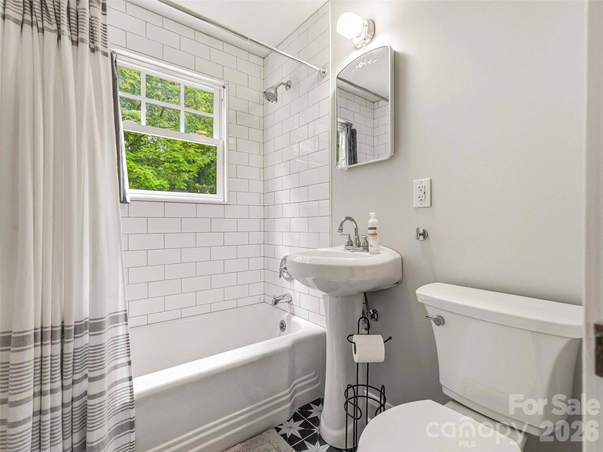 153 Franklin Street - Photo 39