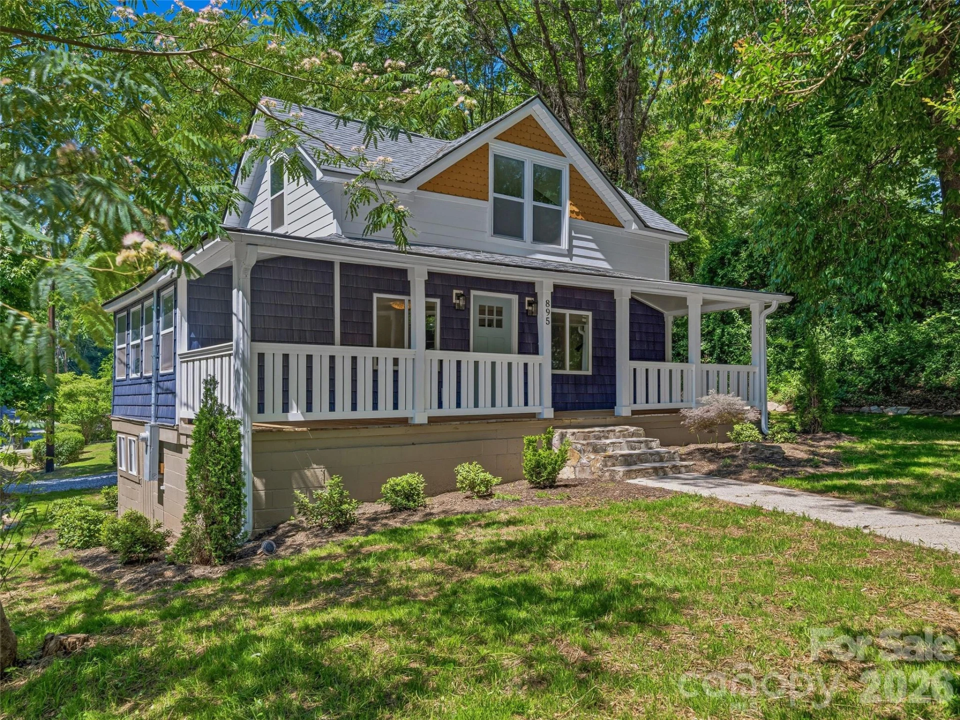 895 Trade Street