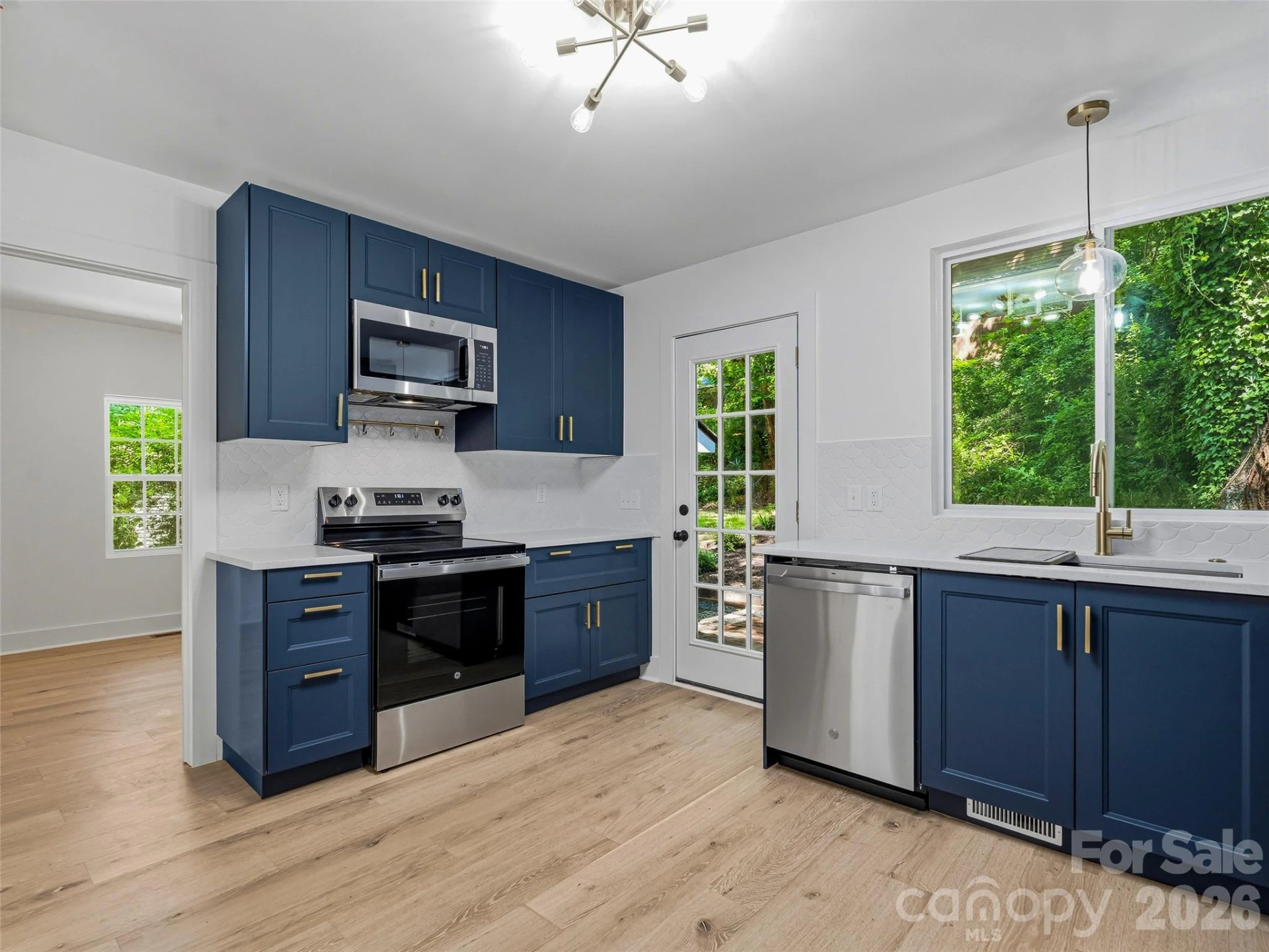 895 Trade Street - Photo 13