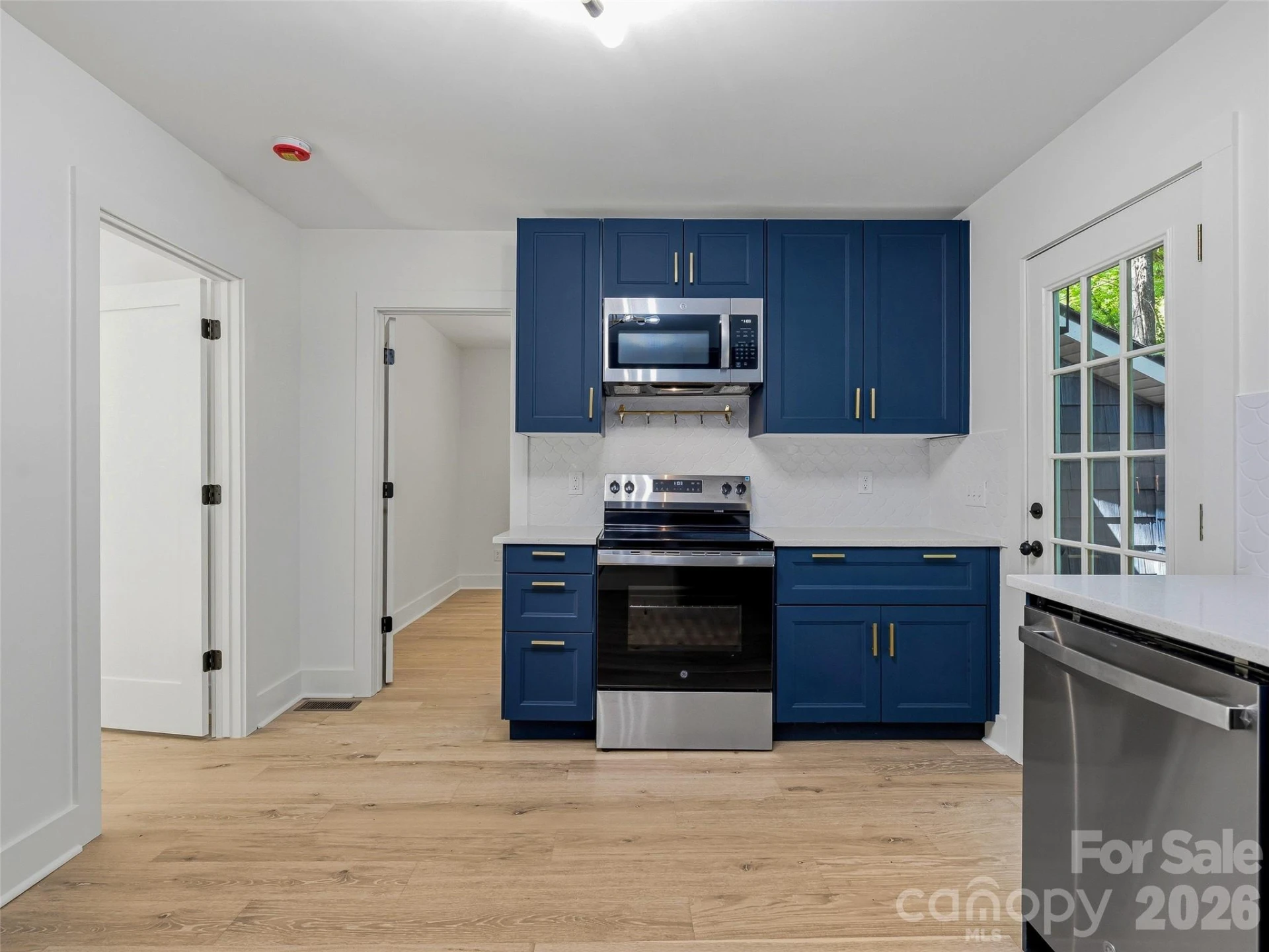895 Trade Street - Photo 16