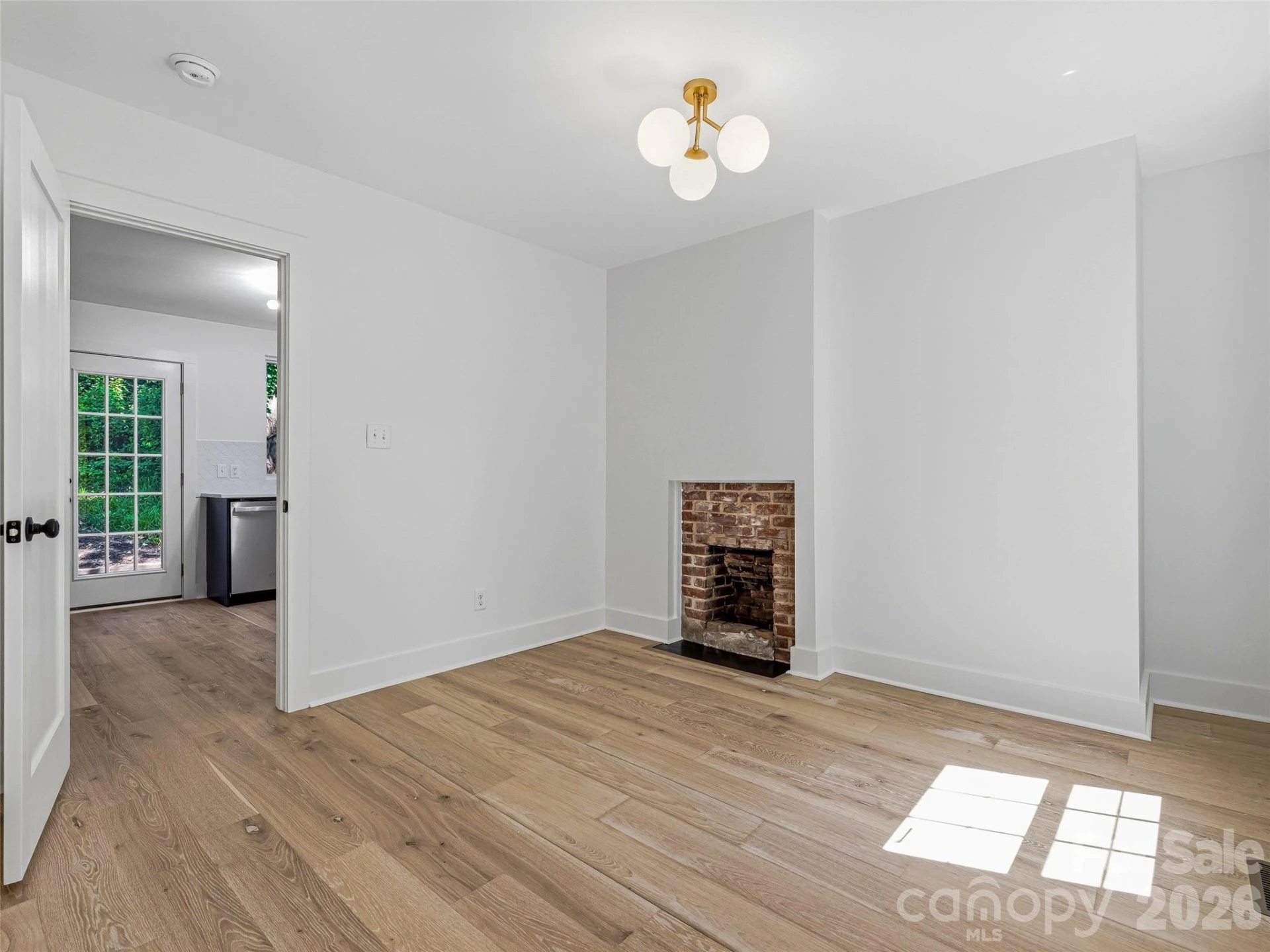 895 Trade Street - Photo 18