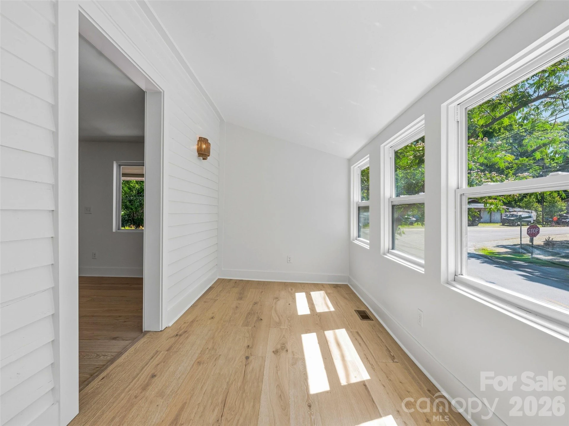 895 Trade Street - Photo 25