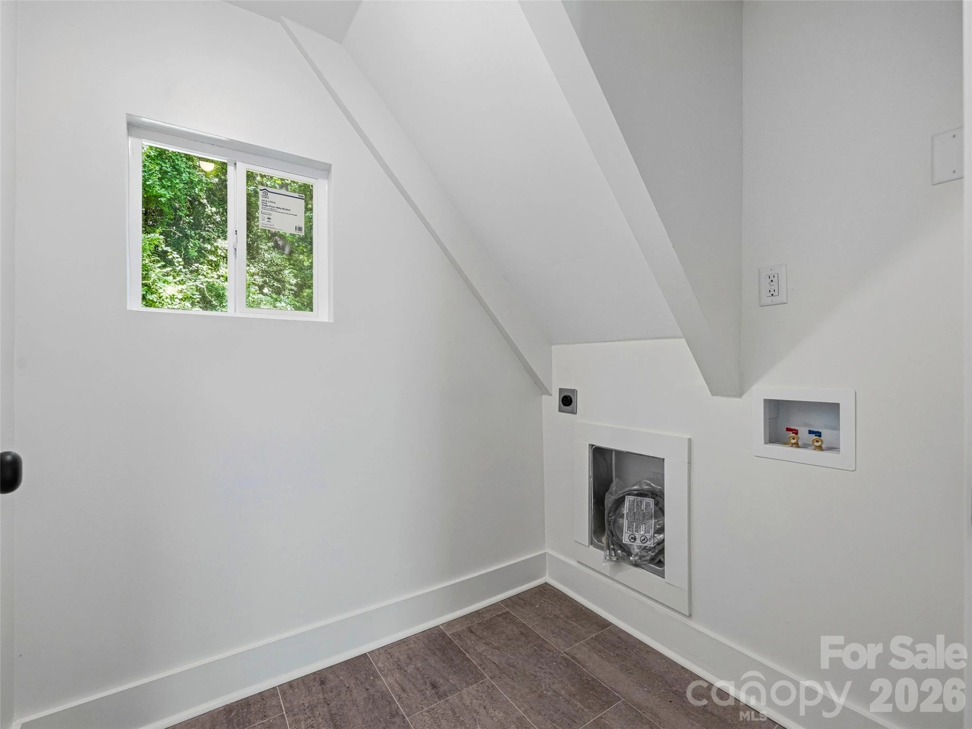 895 Trade Street - Photo 29