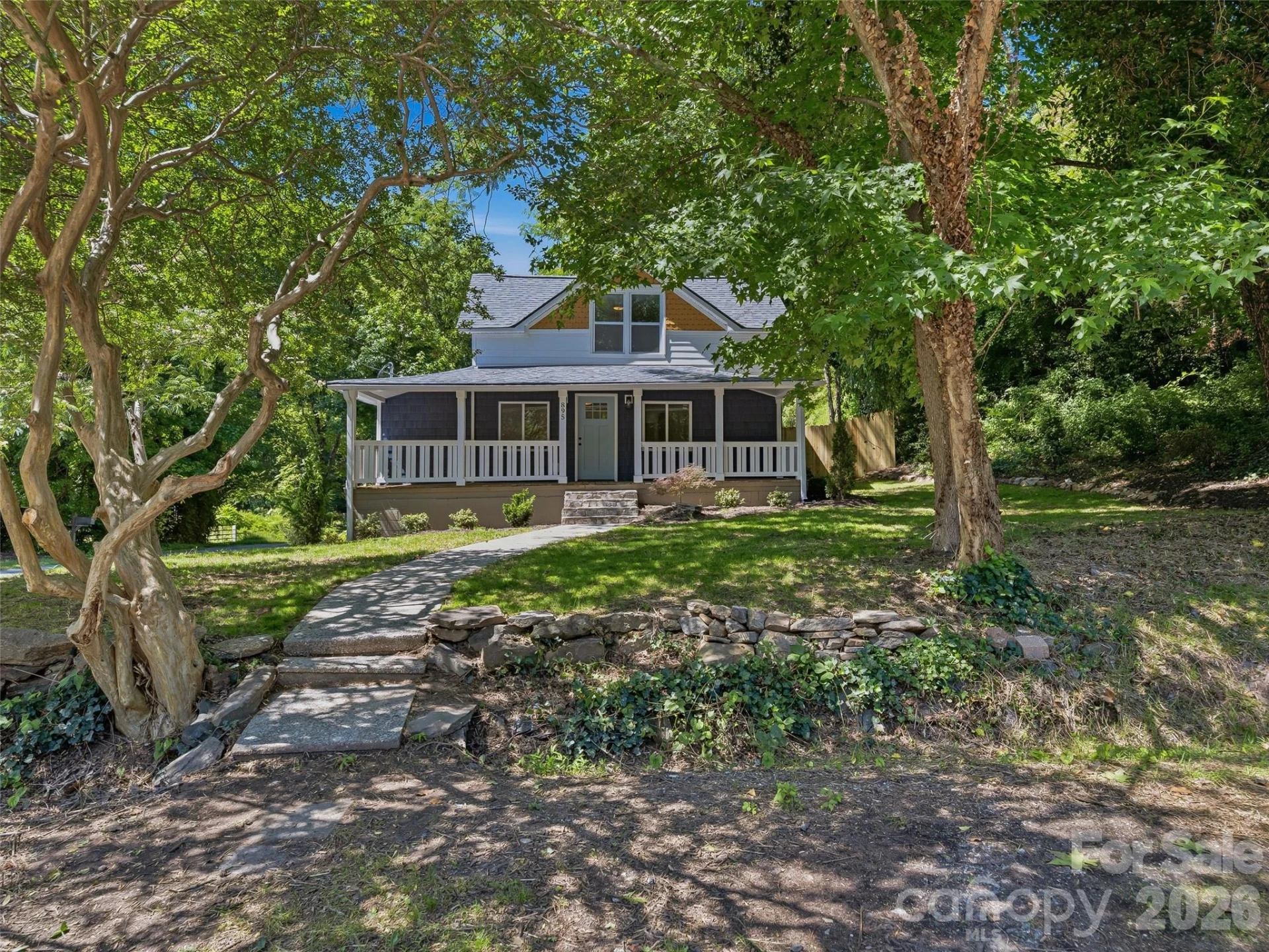 895 Trade Street - Photo 4