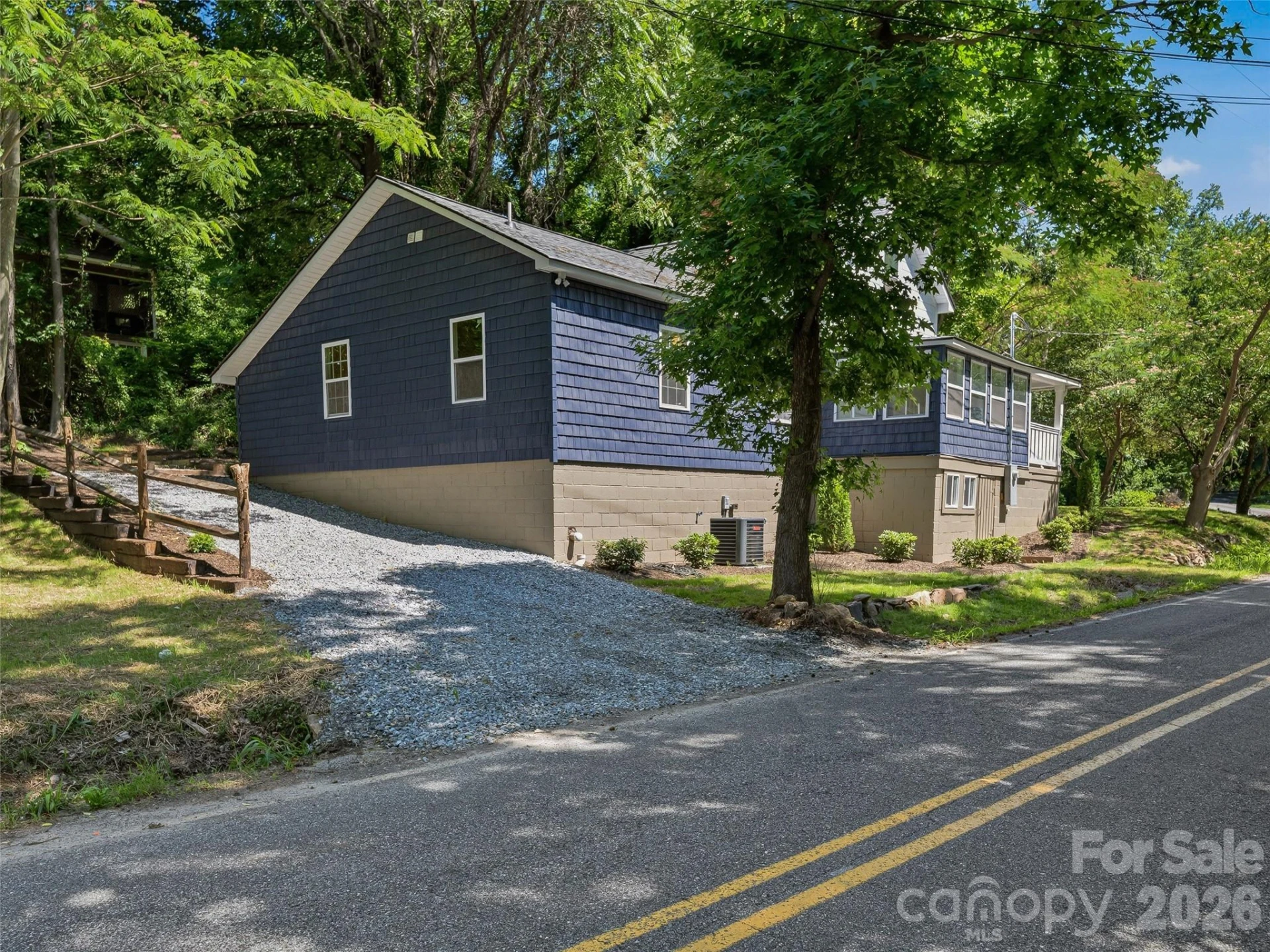 895 Trade Street - Photo 39