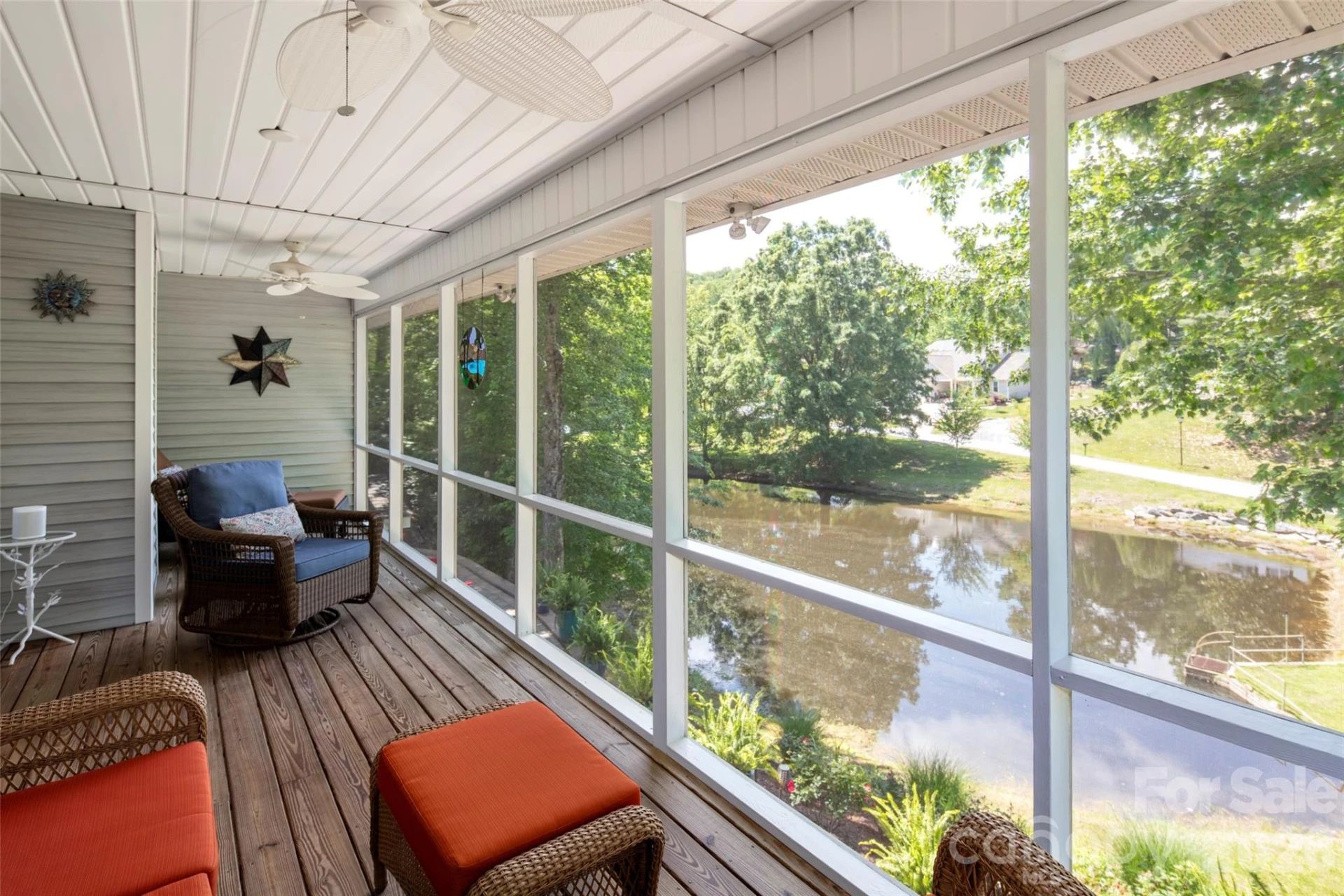 2750 Leucothae Way - Photo 23