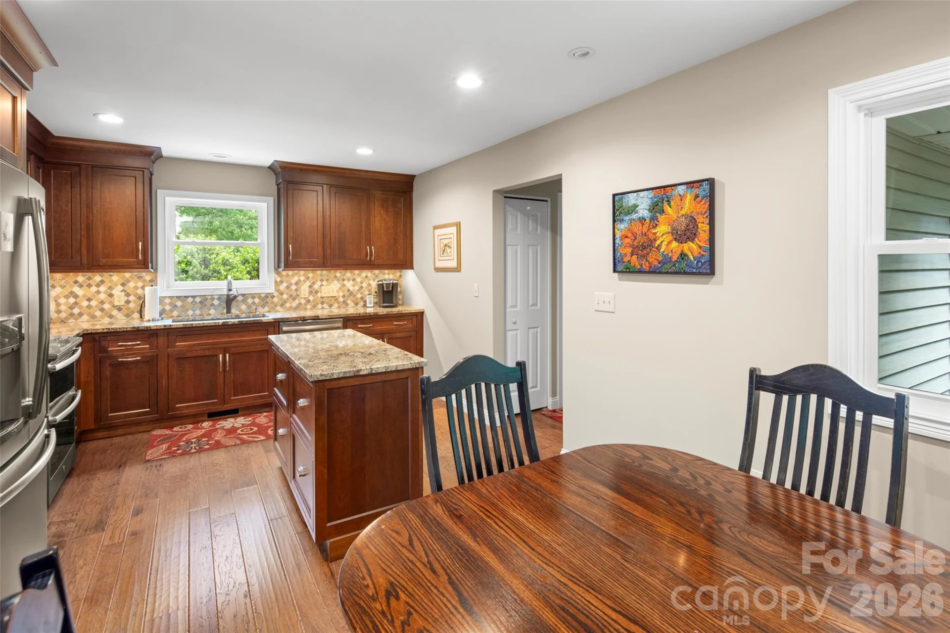 2750 Leucothae Way - Photo 8