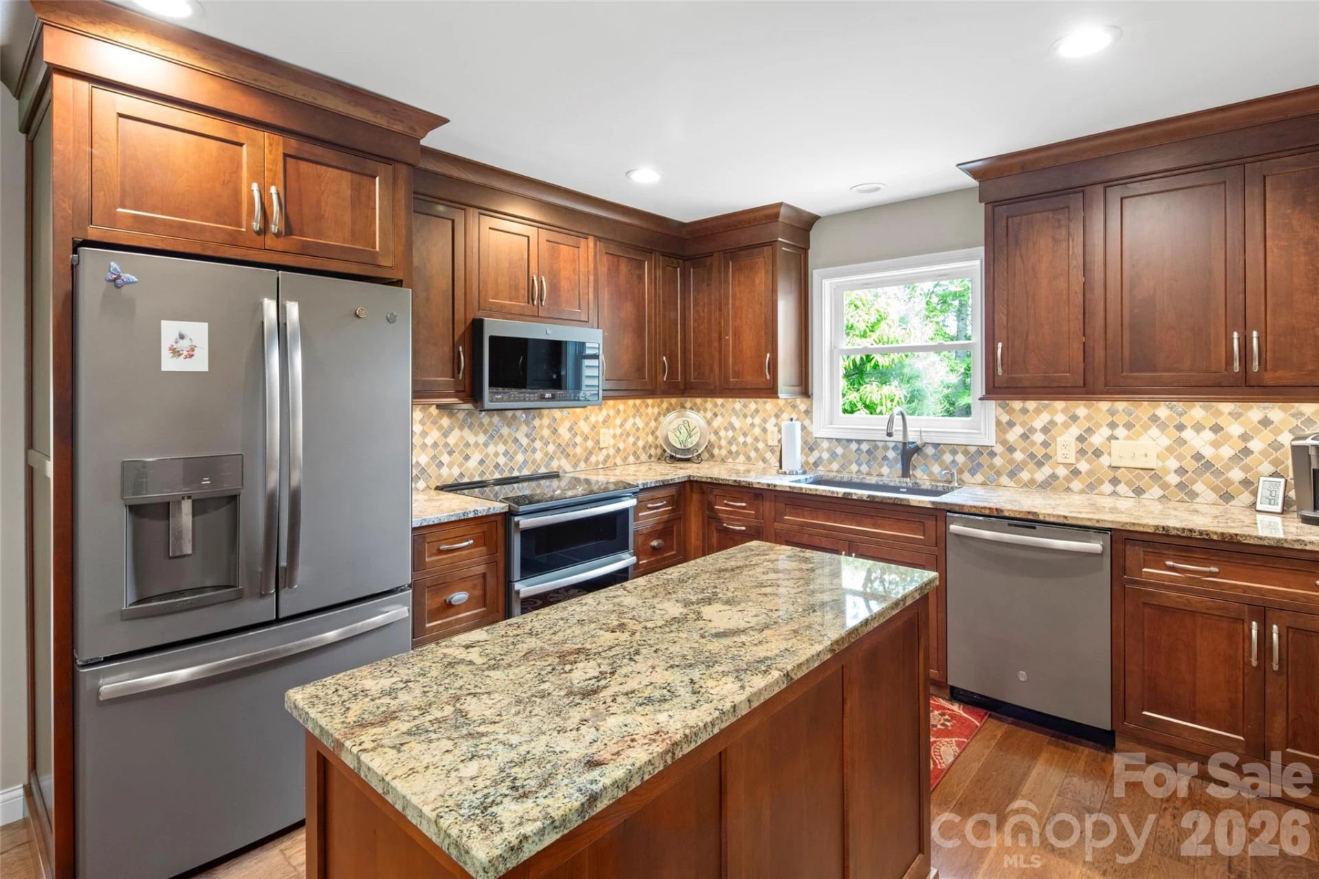 2750 Leucothae Way - Photo 9