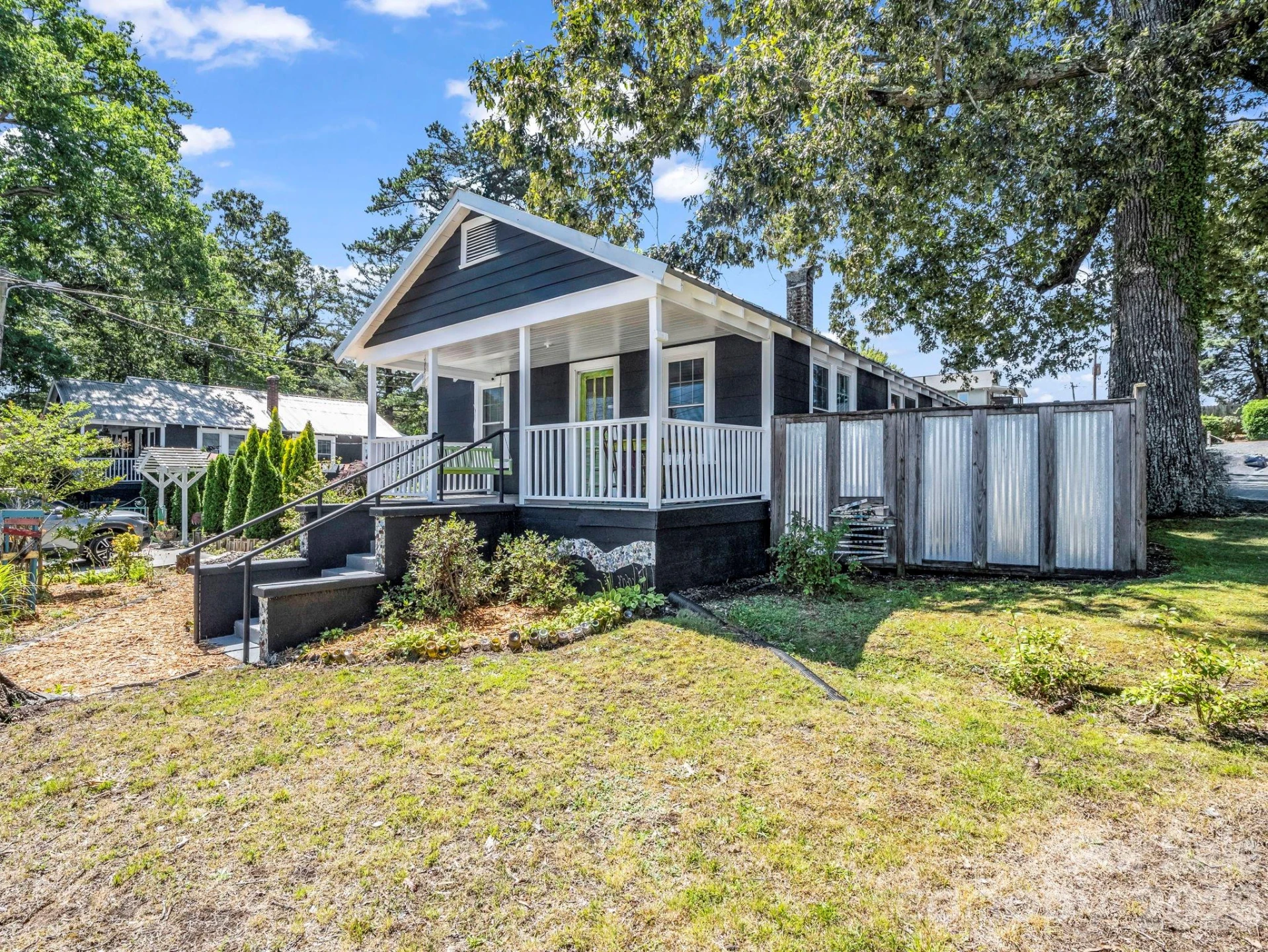 302 Davis Street - Photo 12