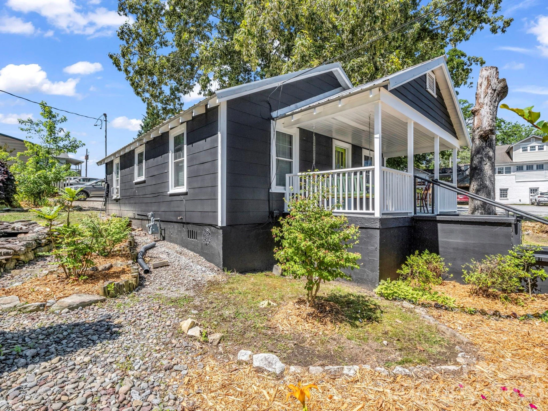 302 Davis Street - Photo 14