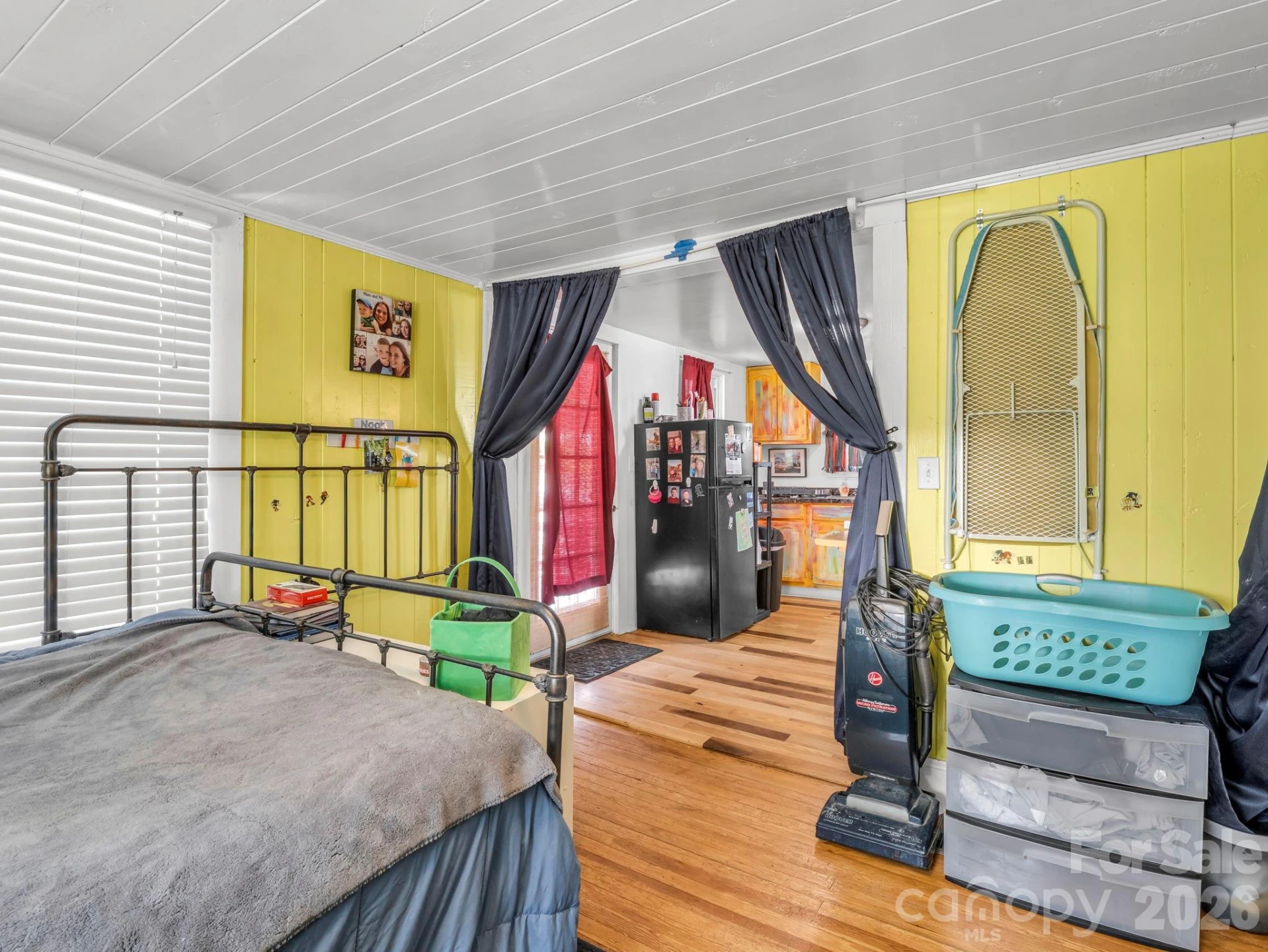 302 Davis Street - Photo 9