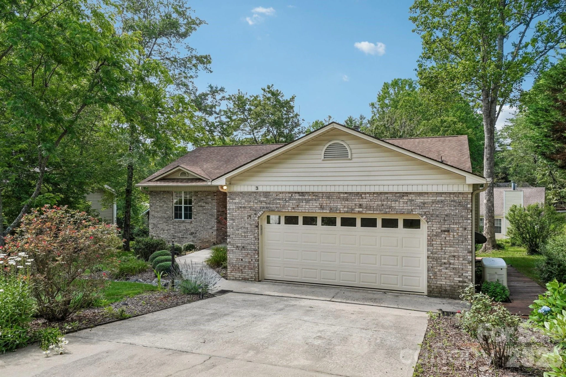 3 Wentworth Court - Photo 2
