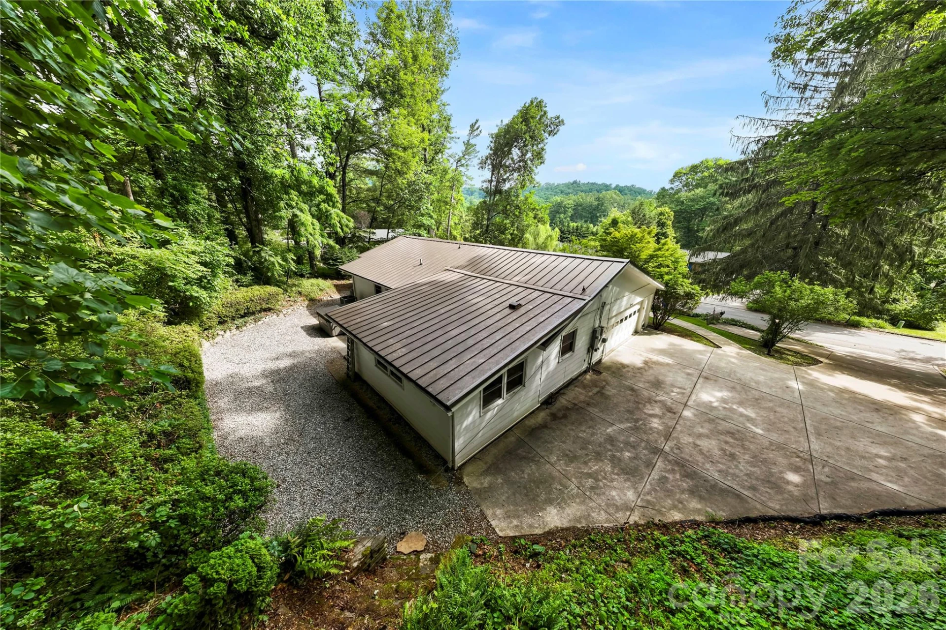 421 Comet Drive - Photo 12