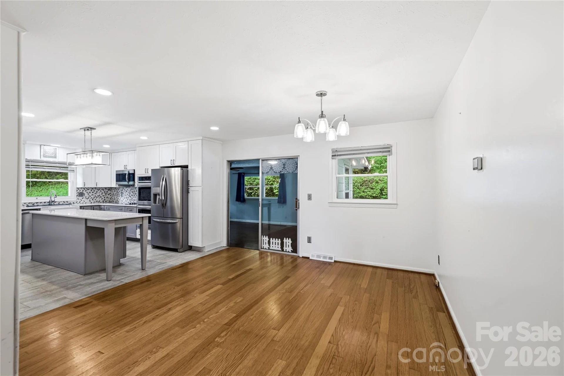 421 Comet Drive - Photo 17