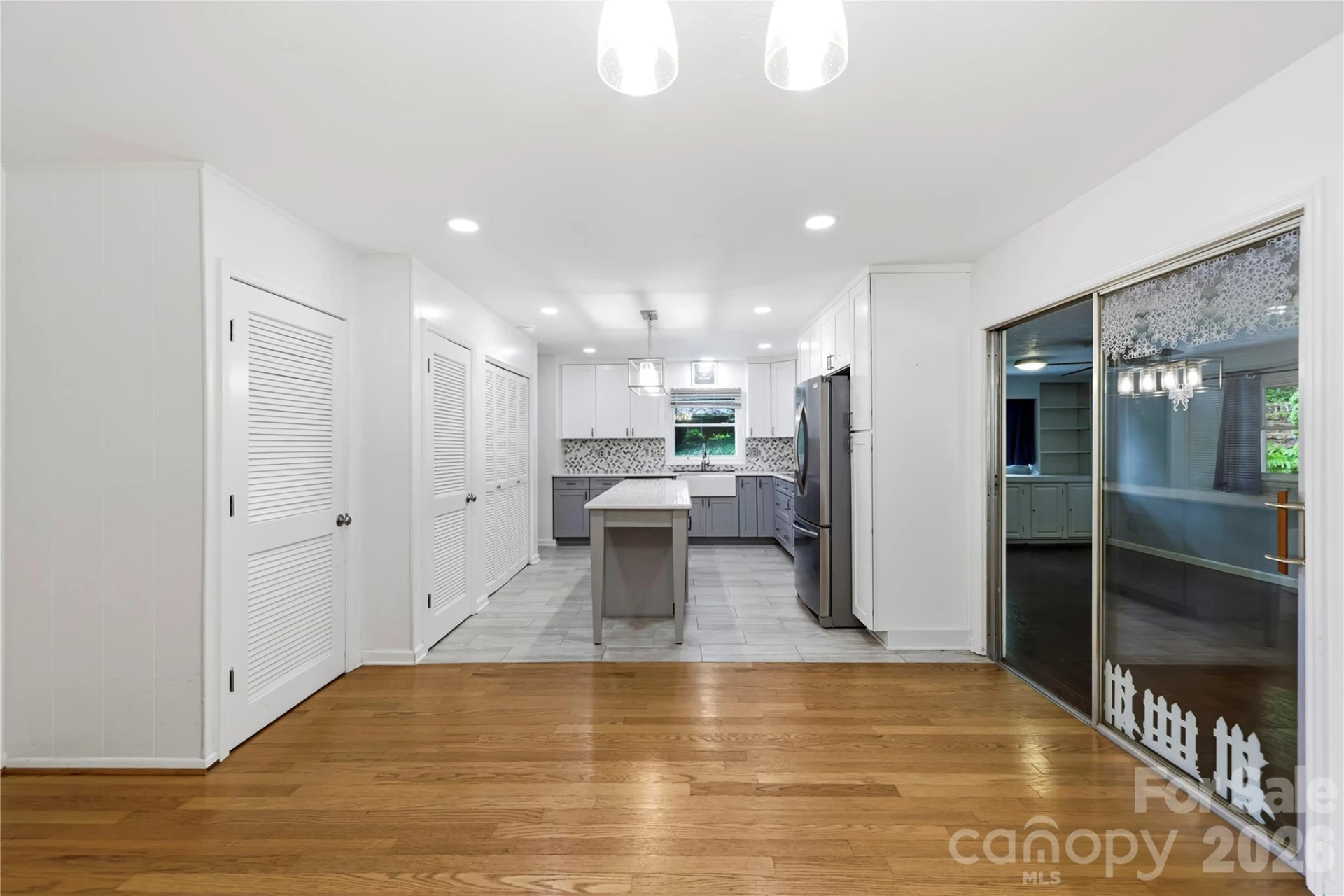 421 Comet Drive - Photo 18