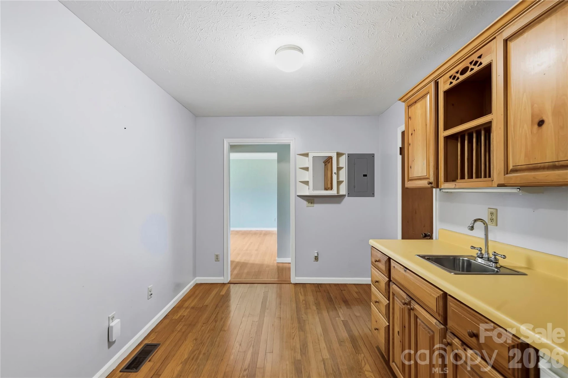 421 Comet Drive - Photo 28