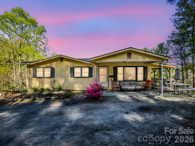 135 Jordan Road, Swannanoa, NC, 28778