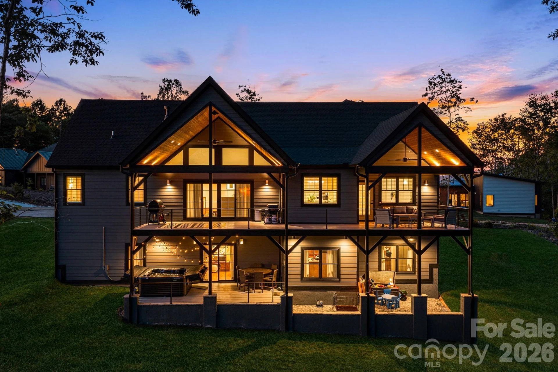163 Northview Drive - Photo 2