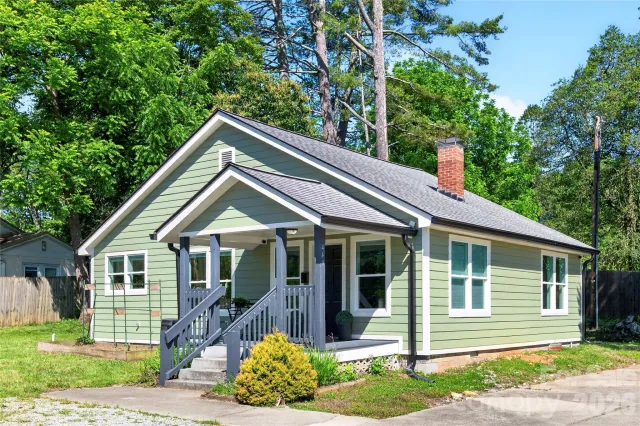 440 Carolina Avenue, Brevard, NC, 28712