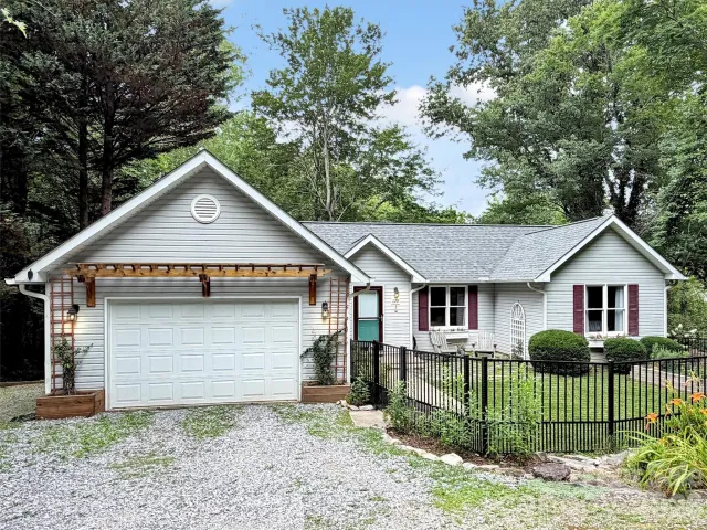 228 Crescent Drive, Lake Junaluska, NC, 28745