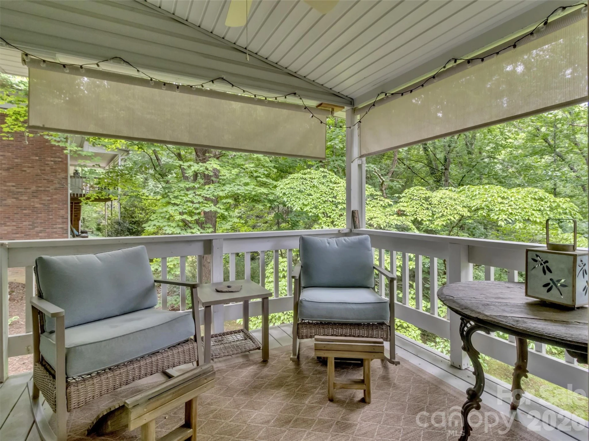 228 Crescent Drive - Photo 12