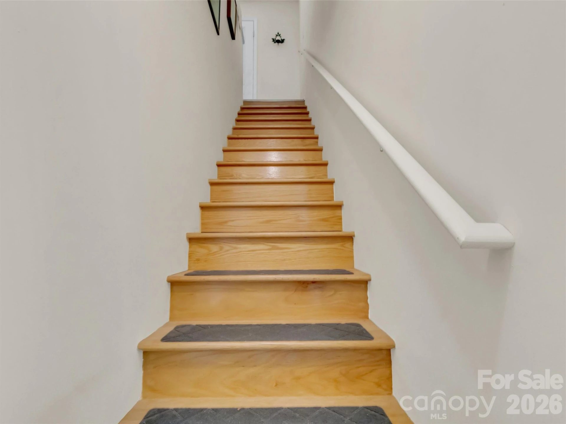 228 Crescent Drive - Photo 27