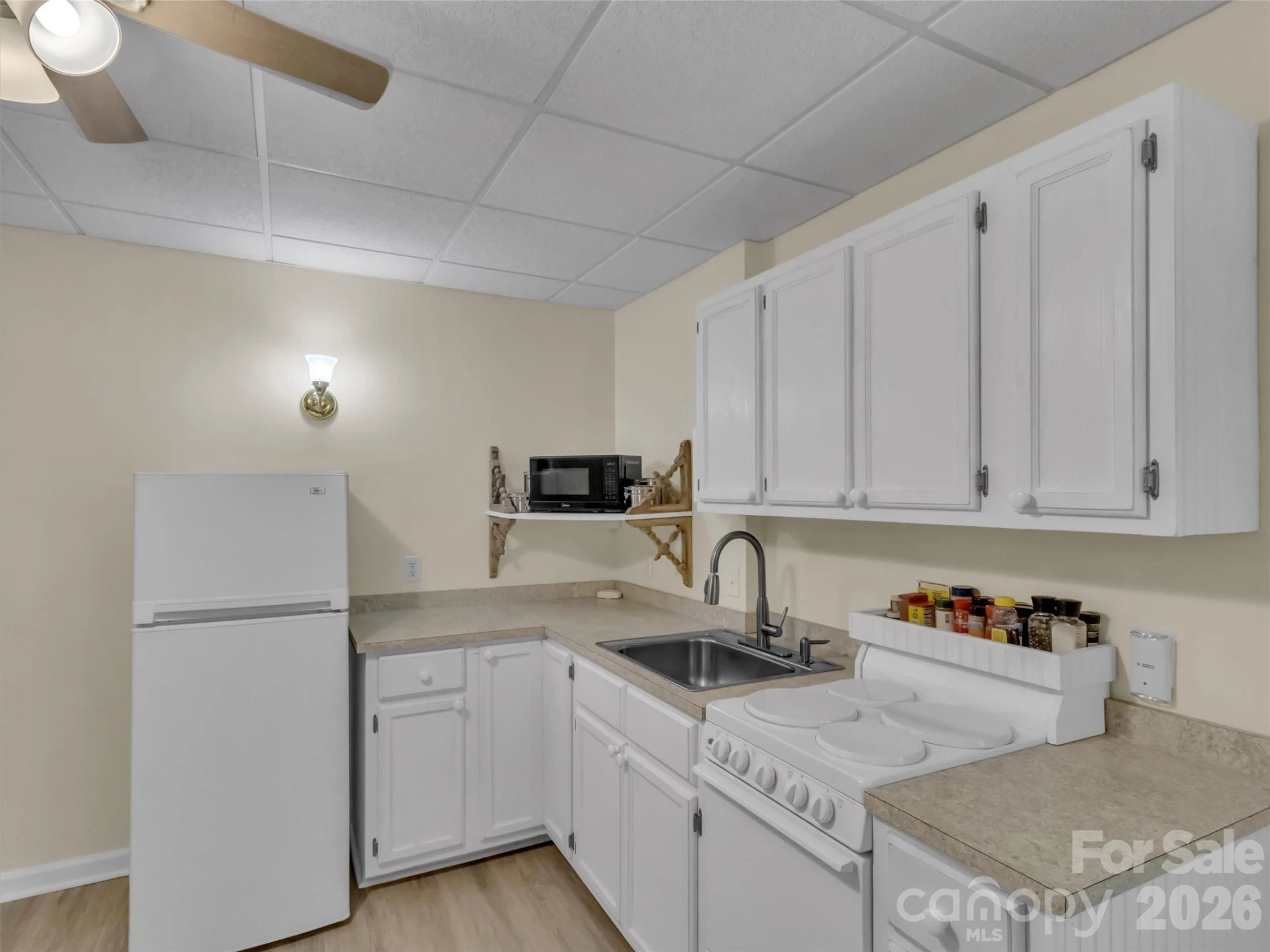 228 Crescent Drive - Photo 31