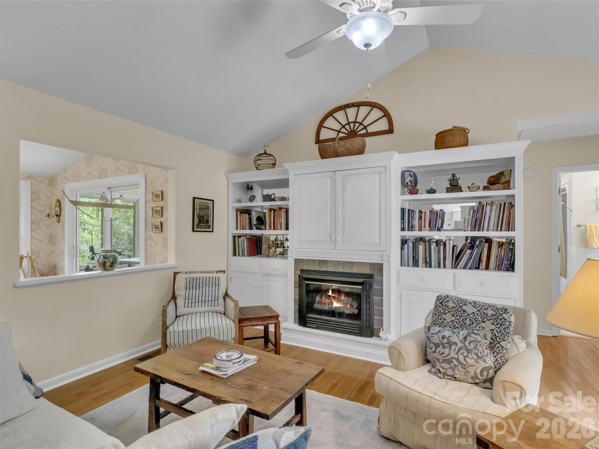 228 Crescent Drive - Photo 7