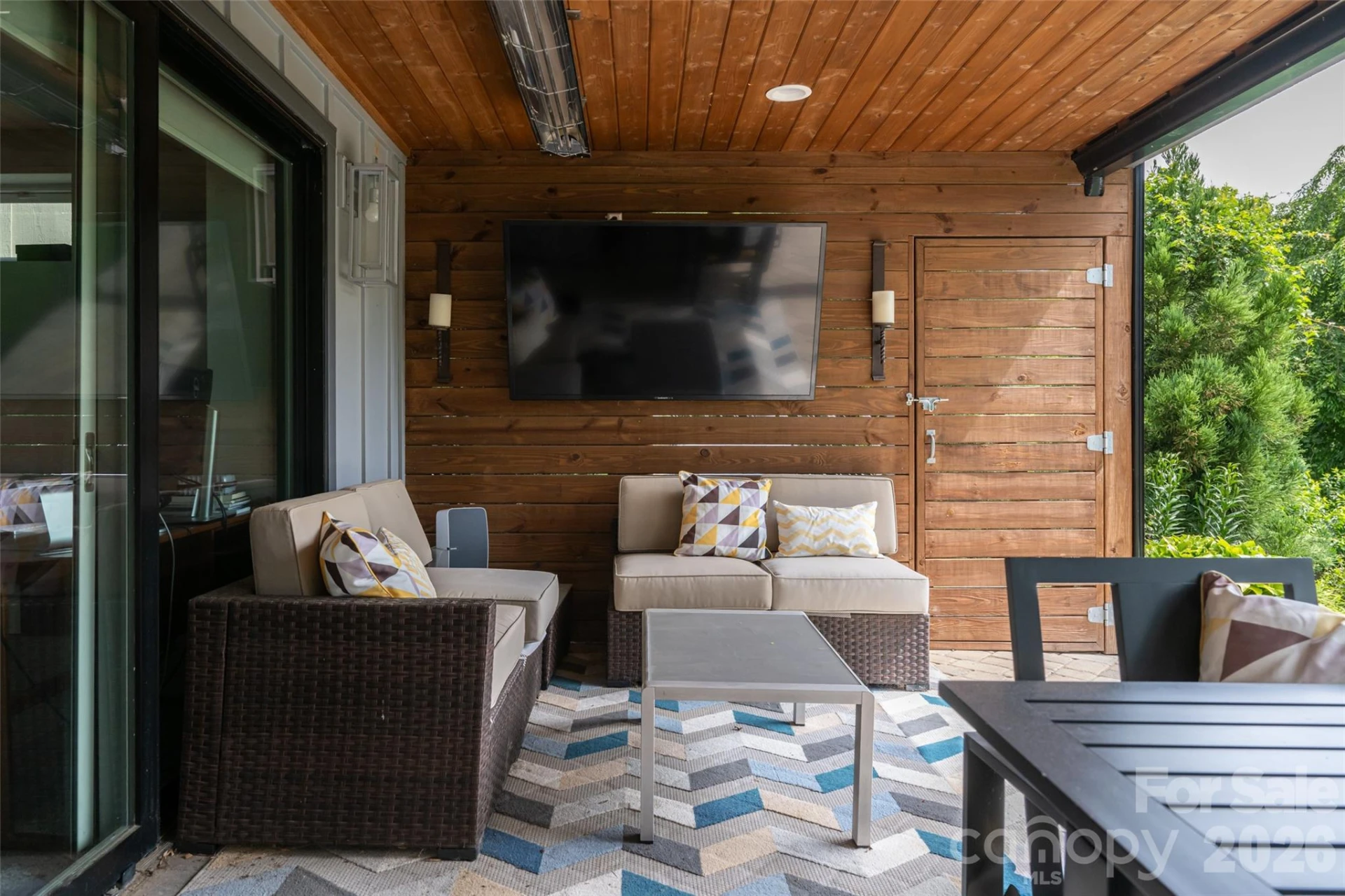 305 Lakewood Drive - Photo 30