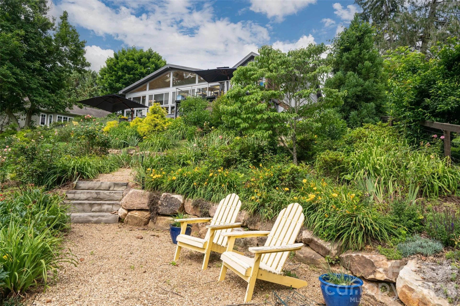 305 Lakewood Drive - Photo 36