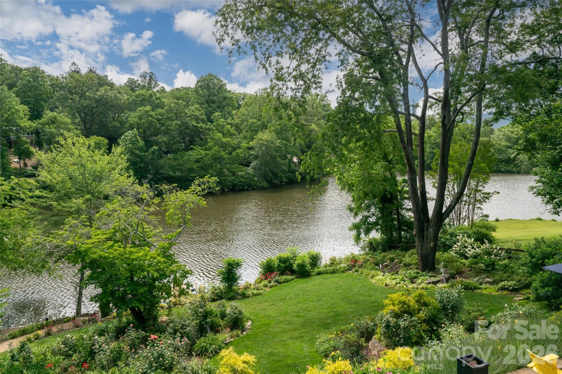 305 Lakewood Drive - Photo 42