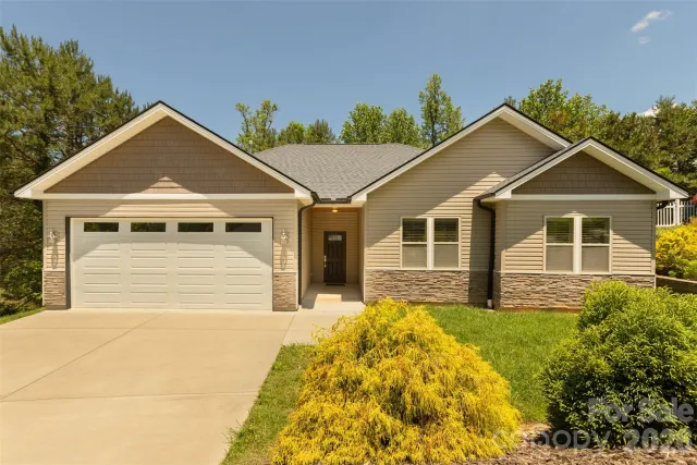 48 River Walk Drive, Asheville, NC, 28804