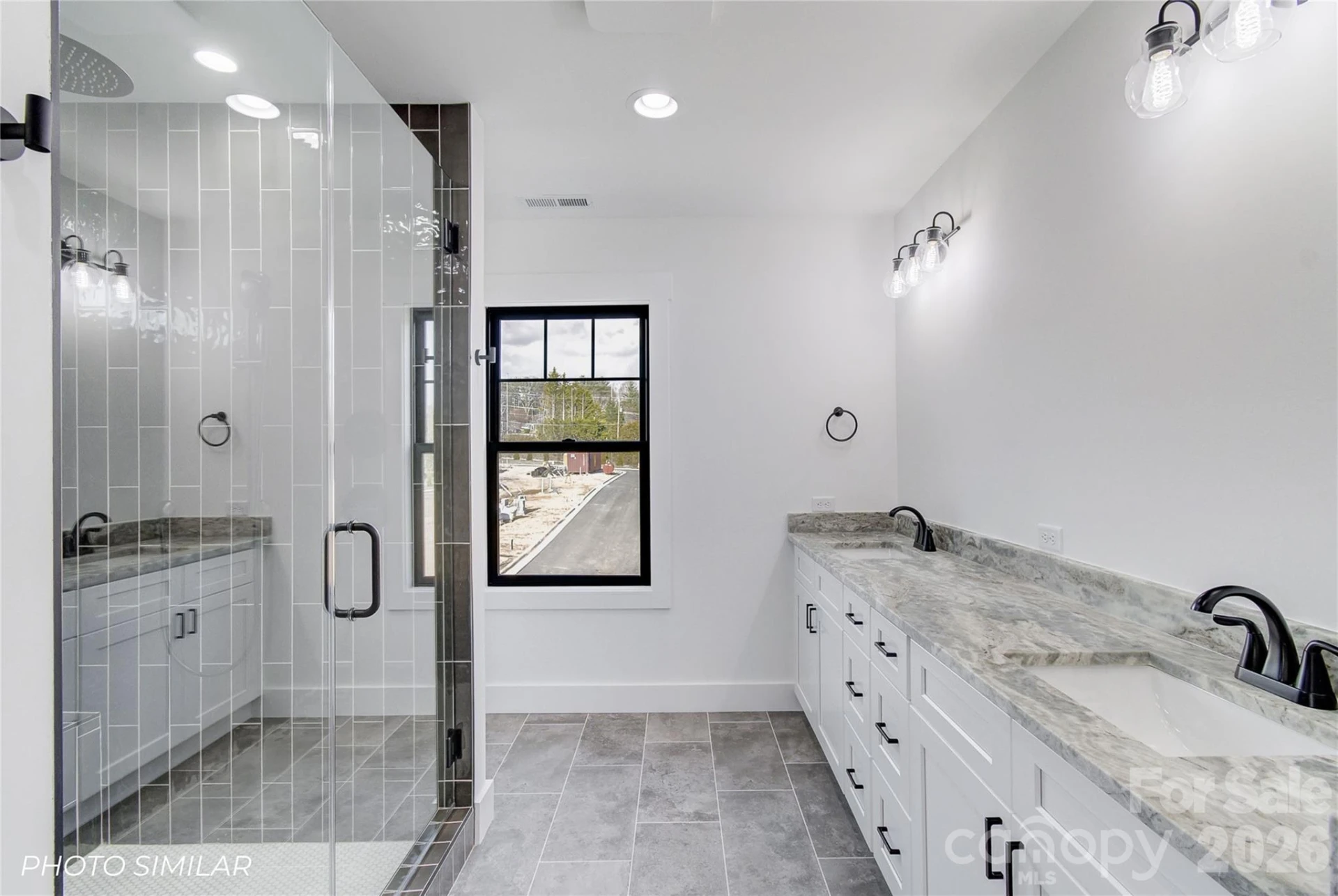 165 Martha Avenue - Photo 7