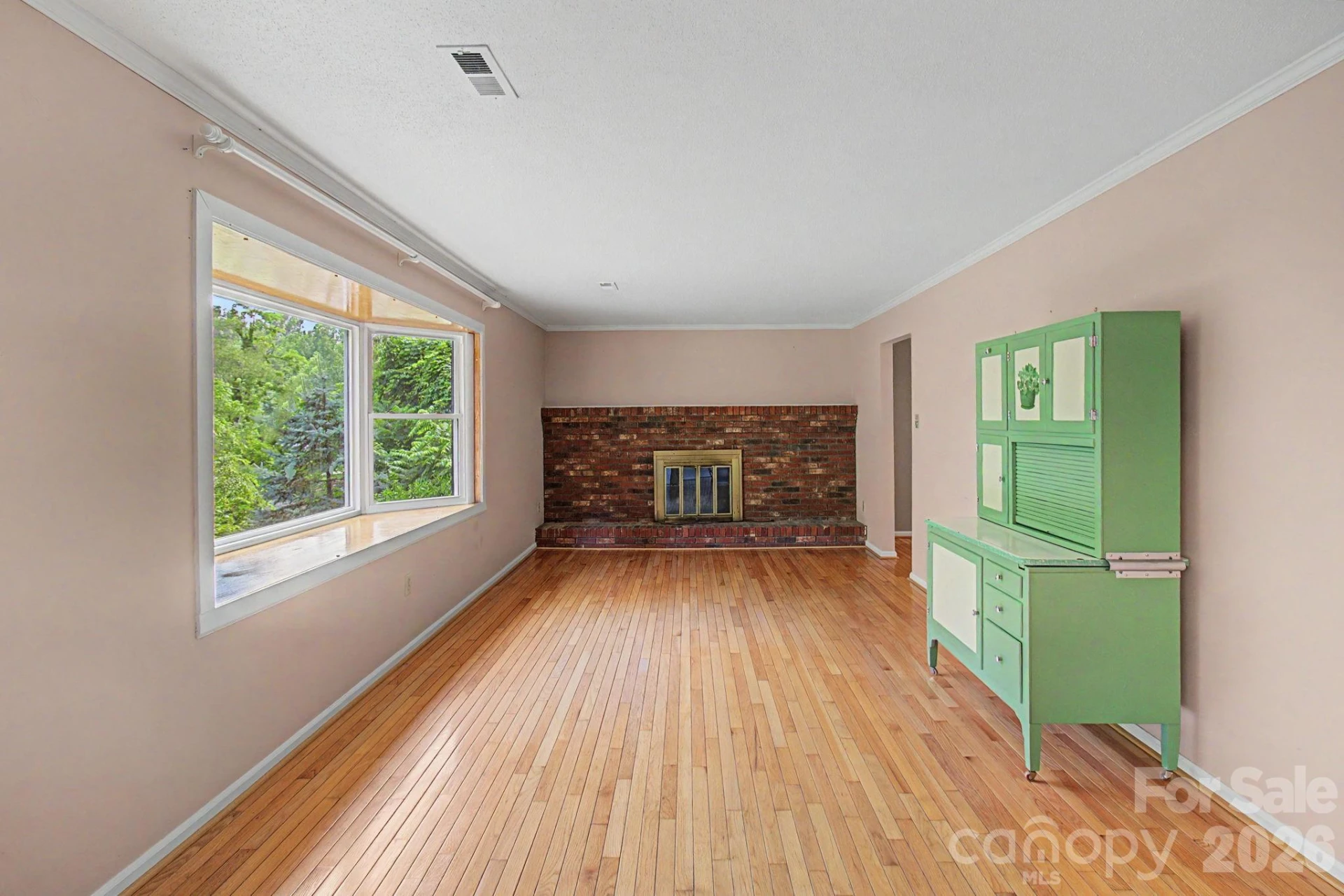 22 Mayfair Drive - Photo 10