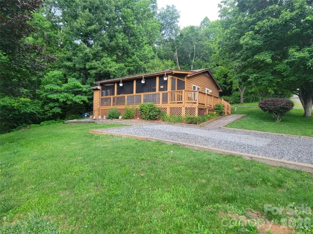 131 Dahlia Lane, Waynesville, NC, 28785