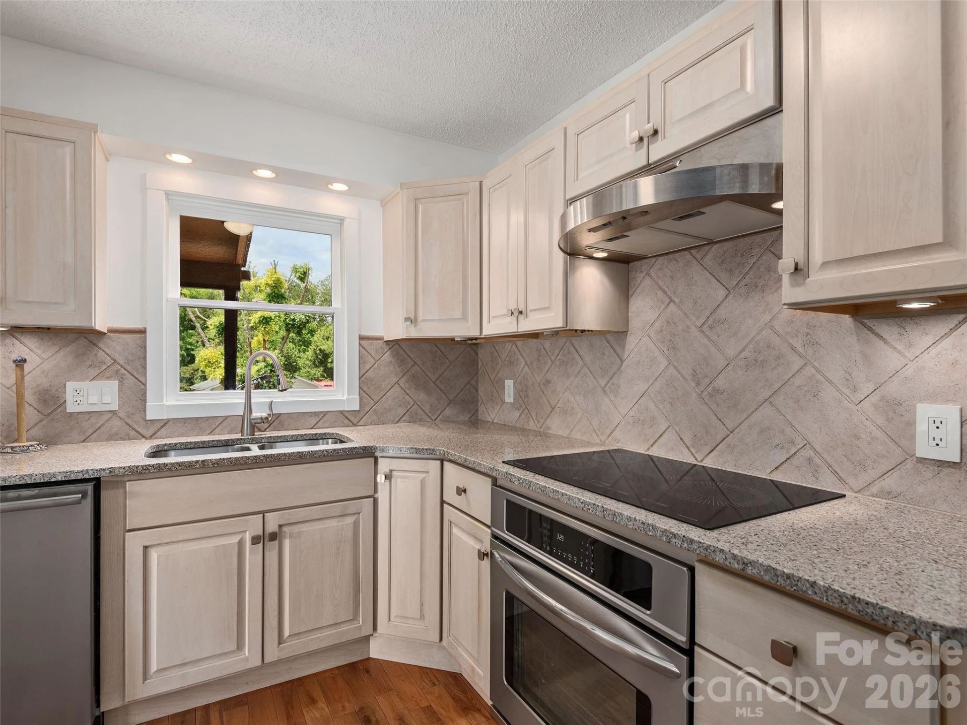 7 Hope Lane - Photo 10