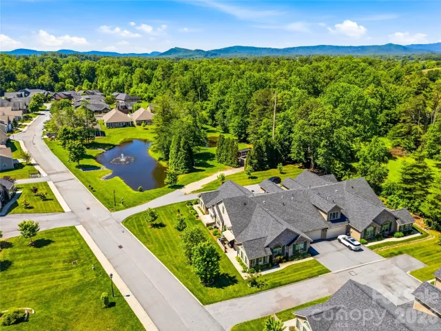 426 Summerfield Place, Flat Rock, NC, 28731