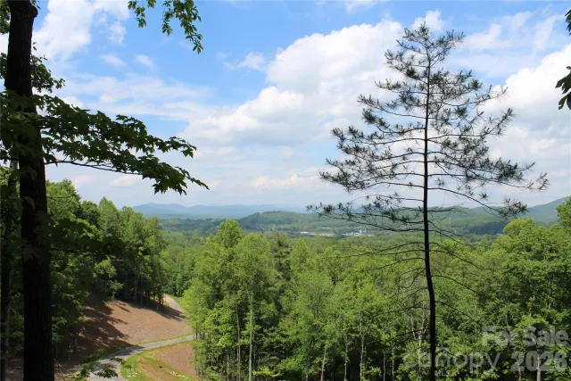 000 Northview Drive