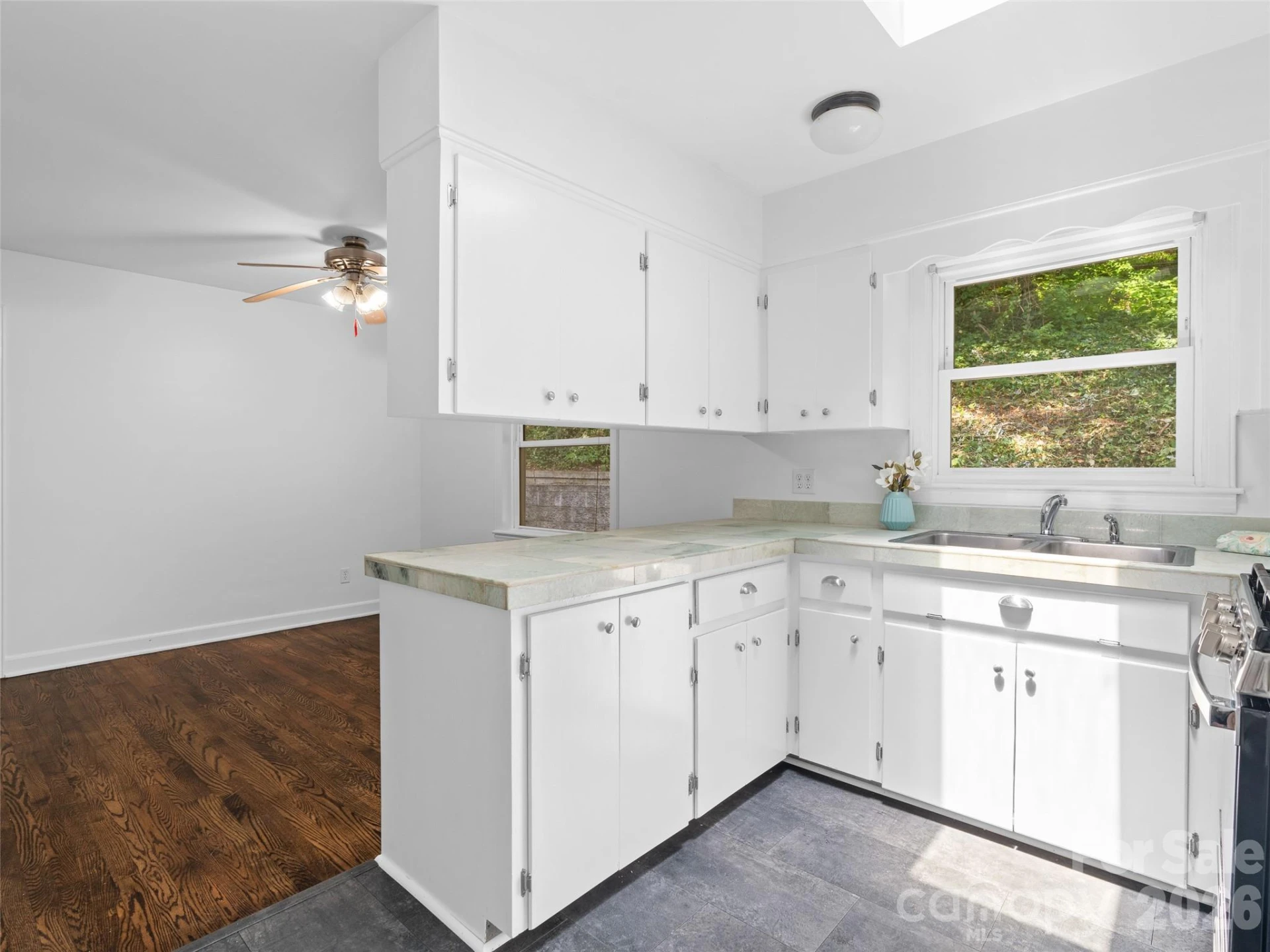 41 Pinehurst Road - Photo 9