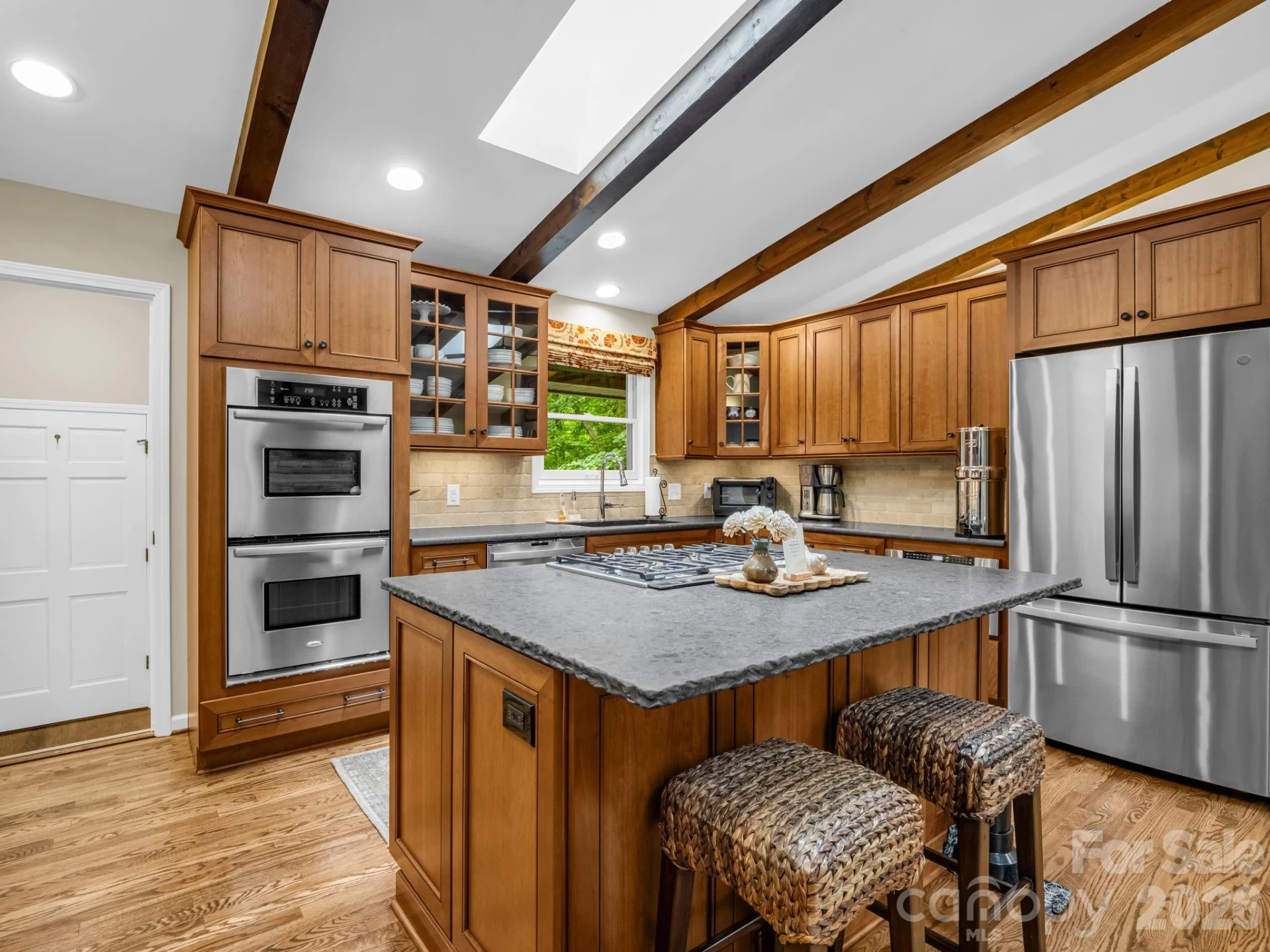 558 Middle Connestee Trail - Photo 11