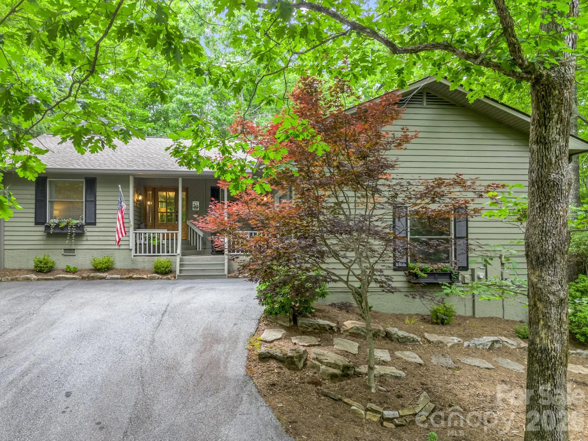 558 Middle Connestee Trail - Photo 5