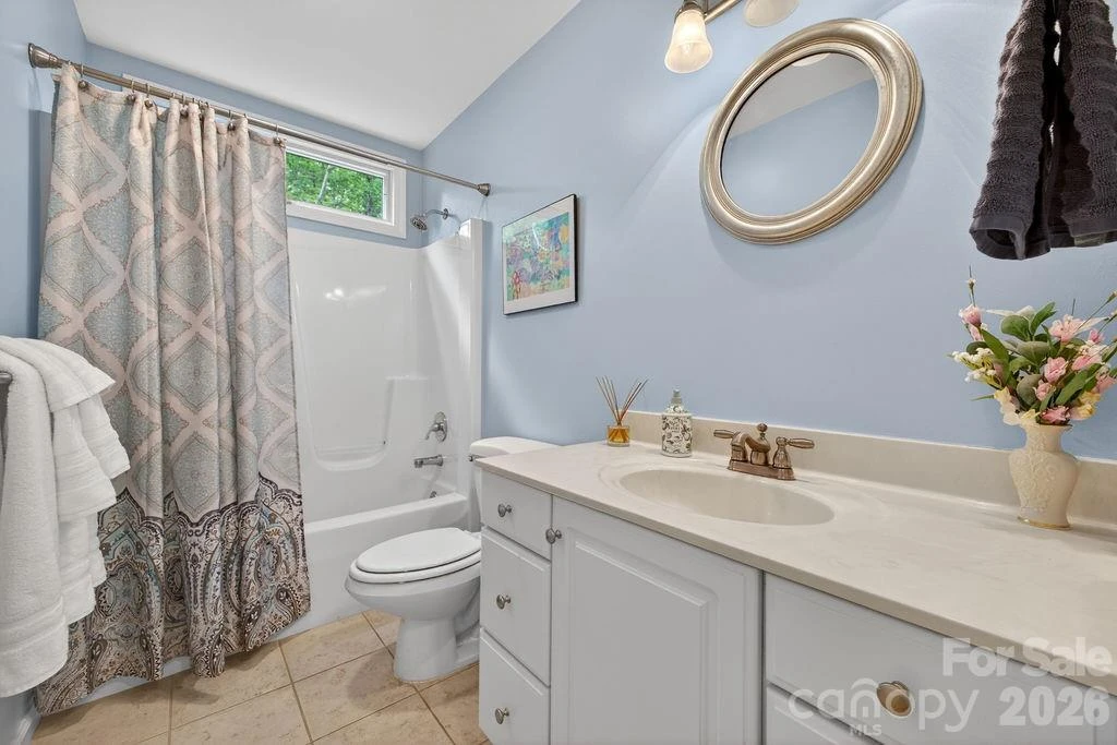 1820 Riverview Court - Photo 18