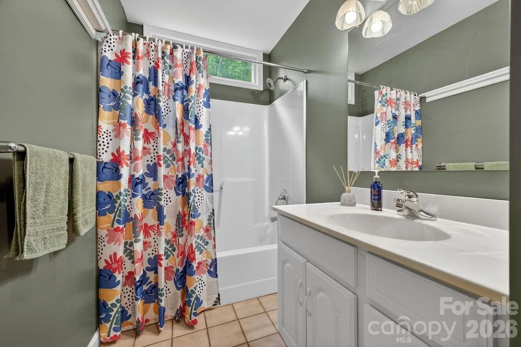 1820 Riverview Court - Photo 24