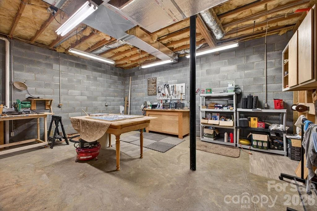 1820 Riverview Court - Photo 26